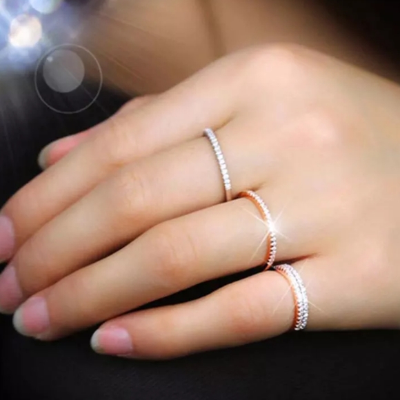 NEW 18k Gold Diamond Band Adjustable Ring - Picture 4 of 6